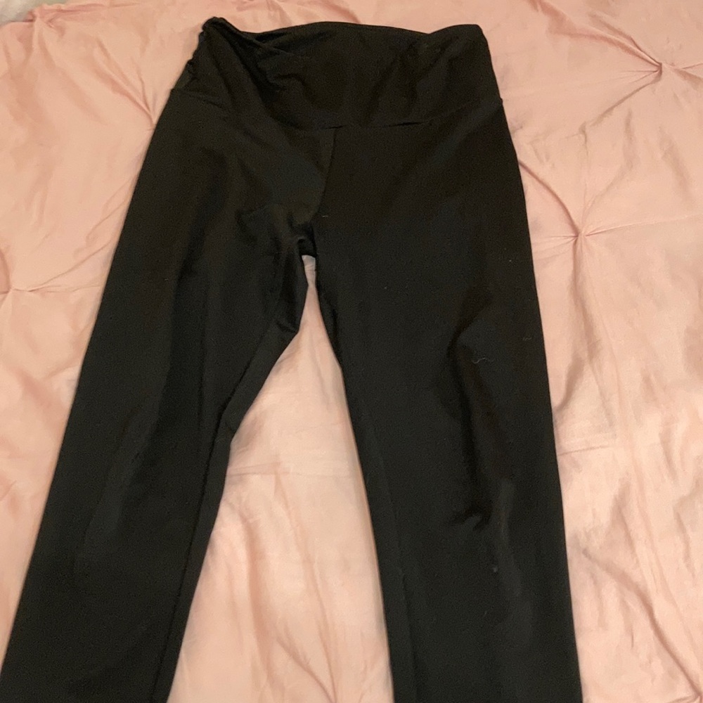 Black Capri leggings
